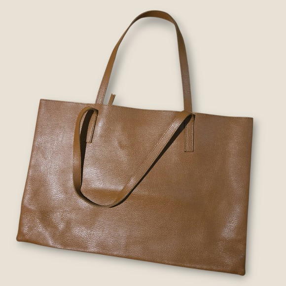 Mark & Graham Leather Tote Bag 2023 Approx 12x17in Made In Italy
Purse‎ Handbag - Picture 1 of 16